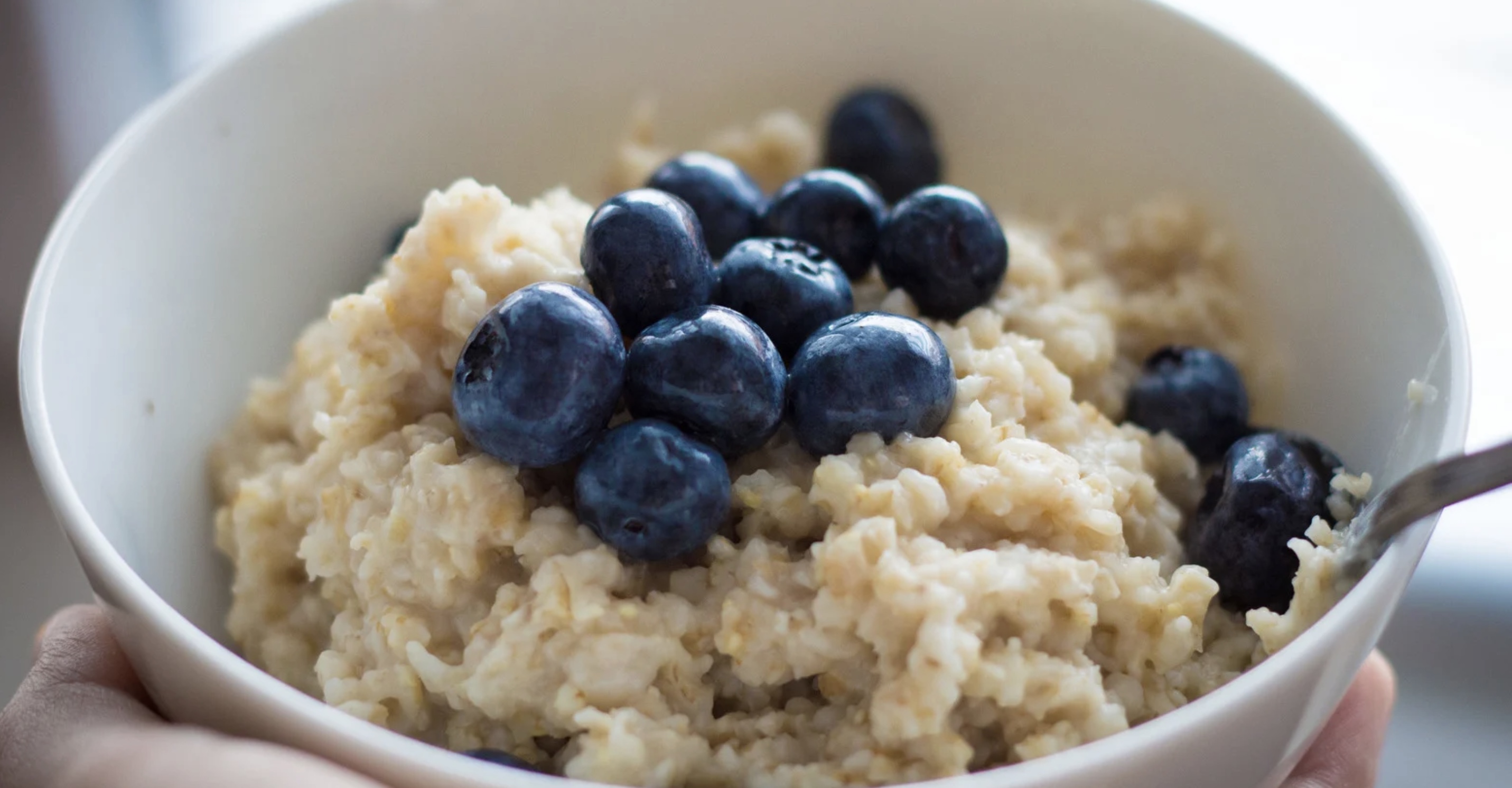 Pumpkin Spice Overnight Oats with Blueberries